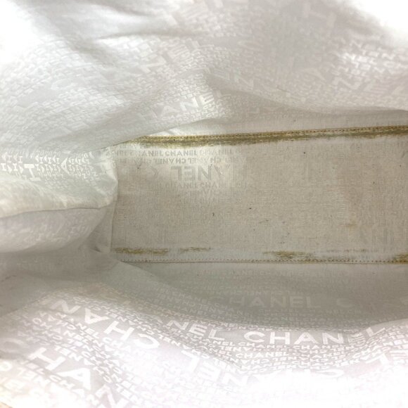 CHANEL Black Canvas Logo Shoulder Bag - Picture 16 of 16